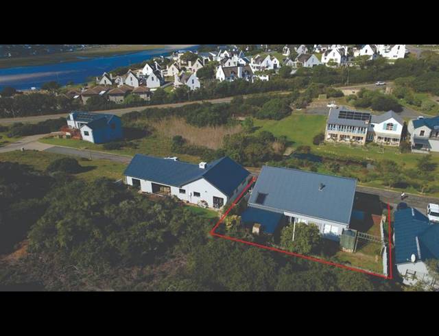 4 BEDROOM HOUSE FOR SALE IN STILBAAI-WES